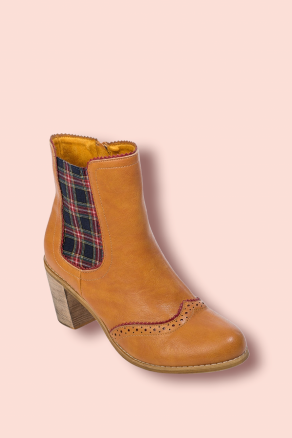 BETTY DOES COUNTRY CHELSEA BOOT
