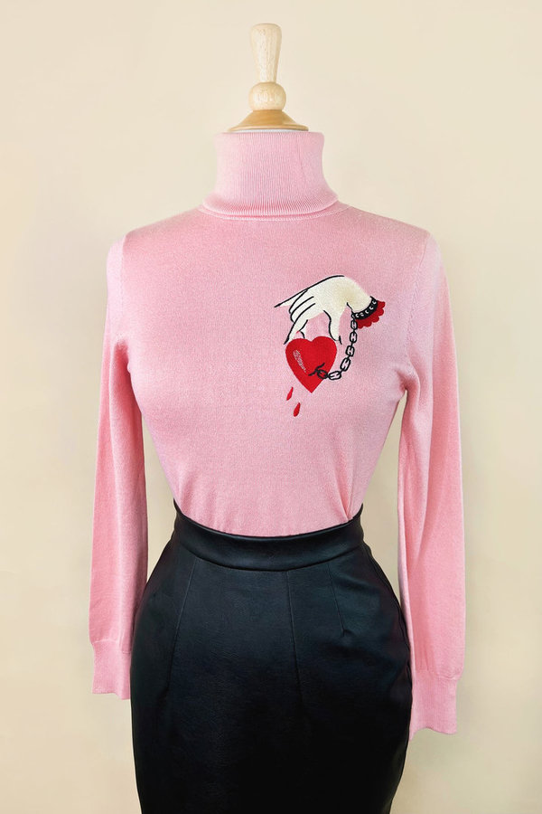 Captive Heart Turtleneck Sweater in Pink